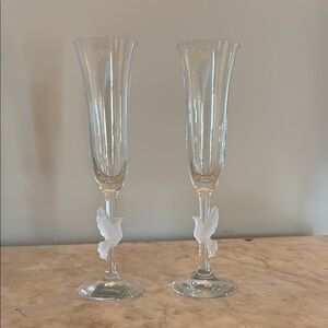 Crystal champagne flutes